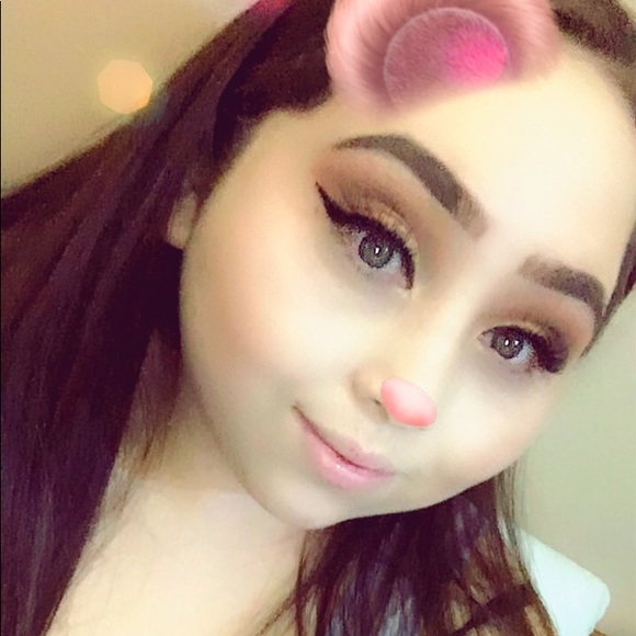 Meet your Posher, Herminia - Picture 3 of 4